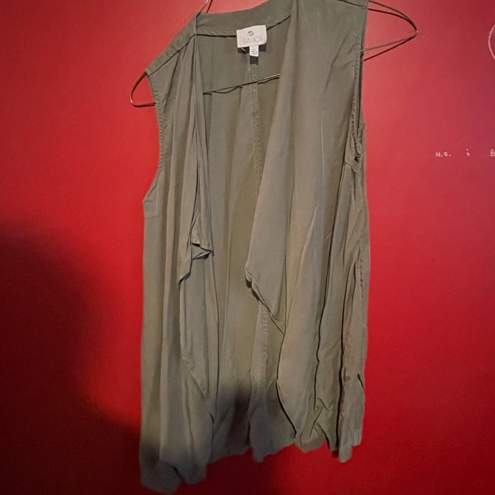 Woman’s vest